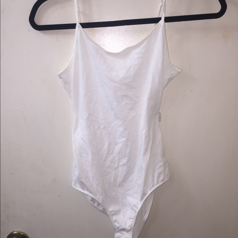White tank top tank inside